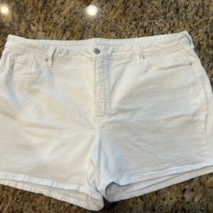Old Navy denim shorts.  Size 22w